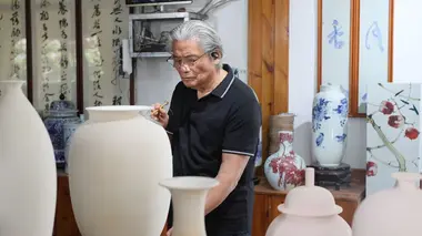 Li Jusheng - Le peintre de porcelaine