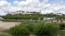 Chinon : la forteresse aux trois châteaux