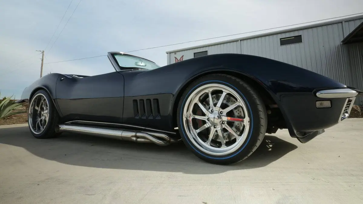 Chrome Custom S04E06 Corvette en kit