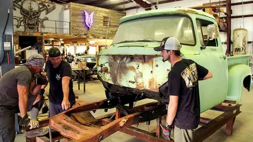 Chrome Customs Pick-up Ford de 1956