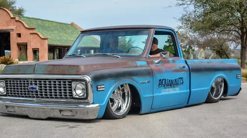 Chrome Customs Sacrée C10