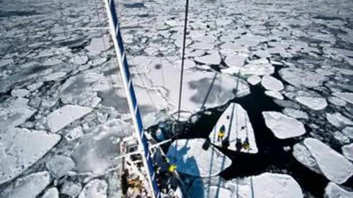 Chroniques du Groenland Plongée sur iceberg