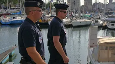 Chroniques policières S02E01 La Rochelle