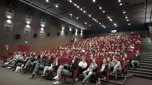 Casting Cinémas mythiques Le Zhovten de Kyiv