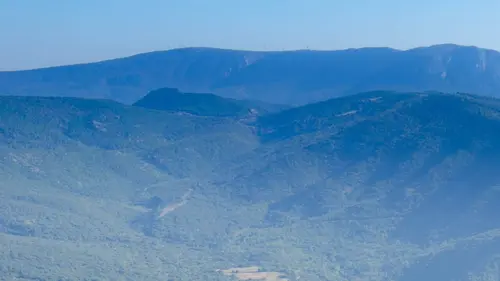 Citadelles du vertige : trésors du Pays cathare