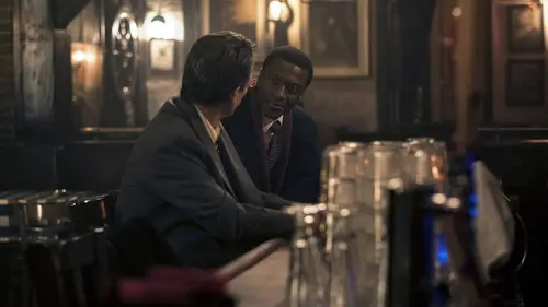 Casting City on a Hill S02E01 Les draps de Bill Russel