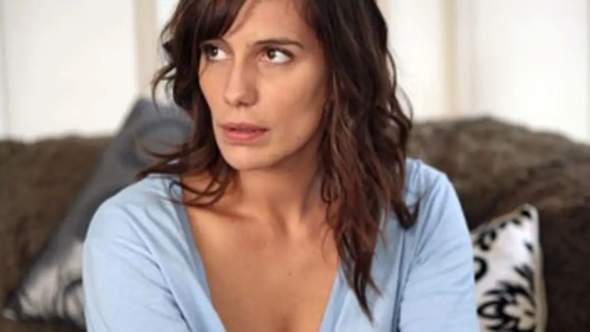 Clara Sheller S02E06 La porte de la tour bancale