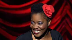 Claudia Tagbo : Crazy