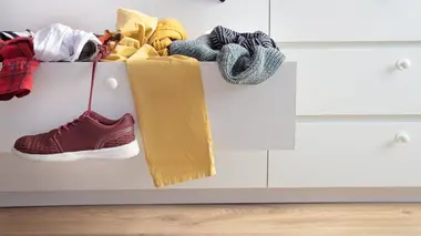 Cleaners les experts du ménage S03E12 Stéphanie face à Béranger et son food truck
