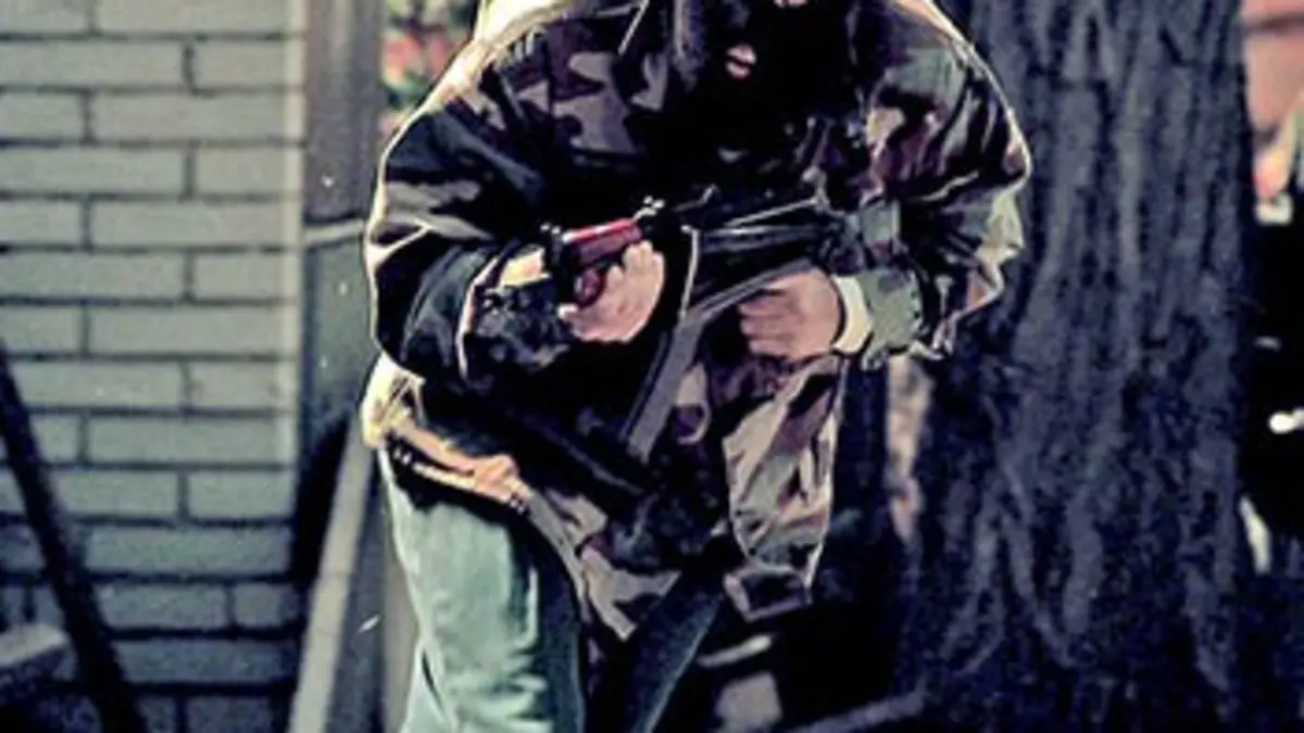 Close Quarter Battle S01E04 Les SAS en Irlande du Nord