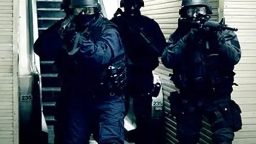 Close Quarter Battle S01E11 Contre-terrorisme