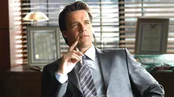 Close to Home : Juste cause S02E20 Boire la coupe