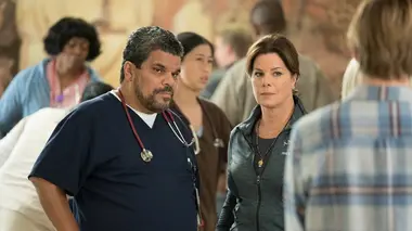 Code Black S03E07 Il n'est jamais trop tard
