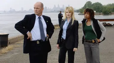 Cold Case S04E02 Le revers de la médaille