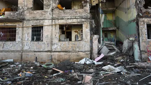 "Collabos !" : L'Ukraine en guerre face à ses traîtres