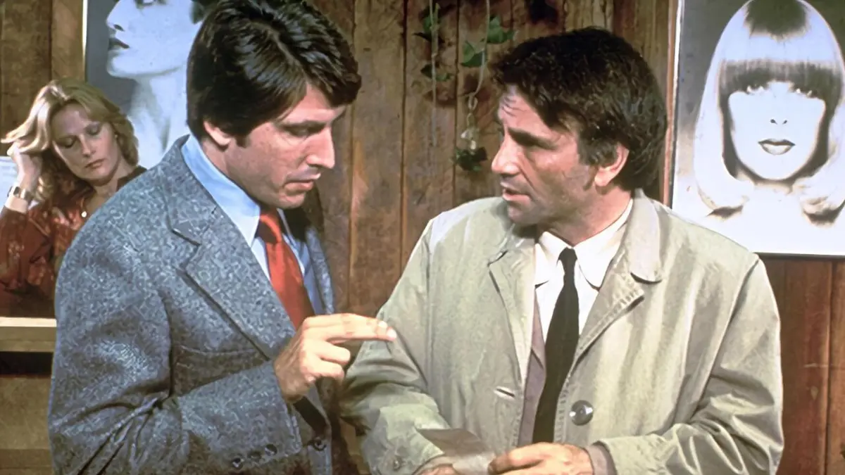 Columbo S06E02 Meurtre à l'ancienne