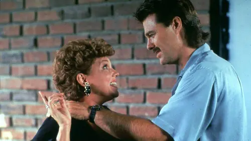 Columbo S13E02 La griffe du crime