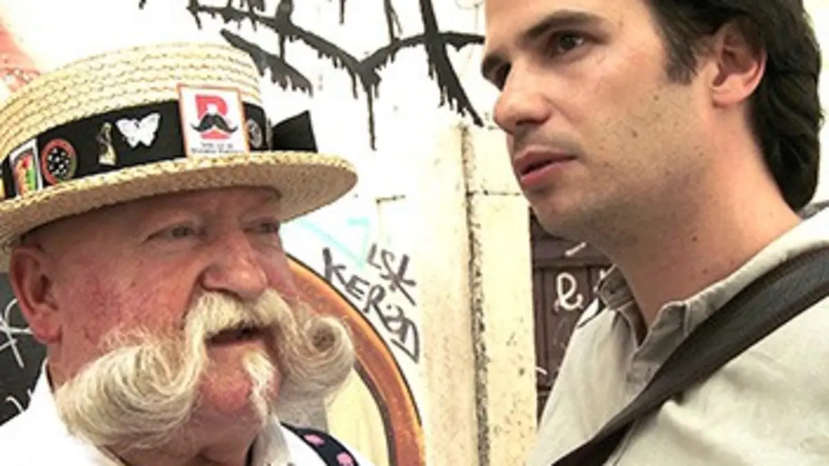 Comme une envie de moustache