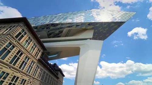 Comment c'est construit ? S01E05 Contre vents et marées