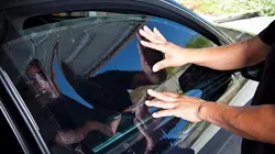 Comment c'est fait Attelles de genou / Climatiseurs / Films pour vitrage / Pot d'échappement de motos