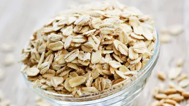 Mors pour chevaux / Flocons d'avoine / Bijoux turquoise / Scooters électriques