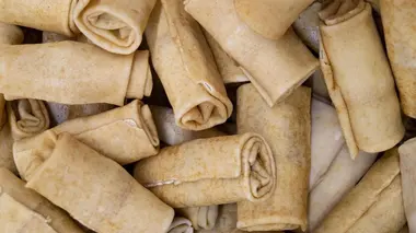 Gélules / Jeux sur ressort pour enfants / Pancakes surgelés / Caoutchouc nature