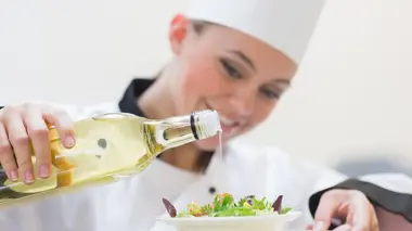 Sombreros / Vinaigrettes / Pistolets à amorces / Médicaments régénérateurs