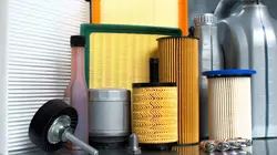 Comment c'est fait  Fauteuils de coiffeurs / Pompes à eaux usées / Abris de bateaux / Filtres à diesels