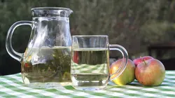 Comment c'est fait Coupe-ongles / Putters de golf en jade / Cidre de glace / Skis nautiques