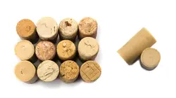 Comment c'est fait  Cheminées en céramique / Bouchons synthétiques