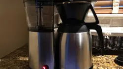 Comment c'est fait  Carrosseries NASCAR / Cafetières isothermes