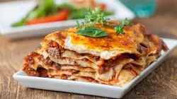 Comment c'est fait S17E11 Robots aquatiques / Lasagnes / Scie à ruban / Ski de randonnée