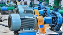 Comment c'est fait  Fauteuils de coiffeurs / Pompes à eaux usées / Abris de bateaux / Filtres à diesels