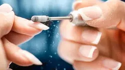 Comment c'est fait Nail Files, Birch Canoes, Boat Hardtops, And High Voltage Circuit Breakers