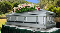 Comment c'est fait Stylos zéro gravité / Aquariums récifaux / Cercueils métalliques