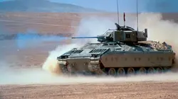 Comment c'est fait Véhicules blindés / Toiles tendues / Rameurs / Agrandissements de sculptures