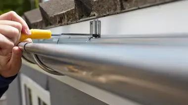 Bouchons technologiques / Gouttières en zinc