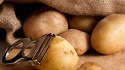 Comment c'est fait Répliques de revolver, chaudières à huile usagée, couteaux-économes et couteaux à pizza