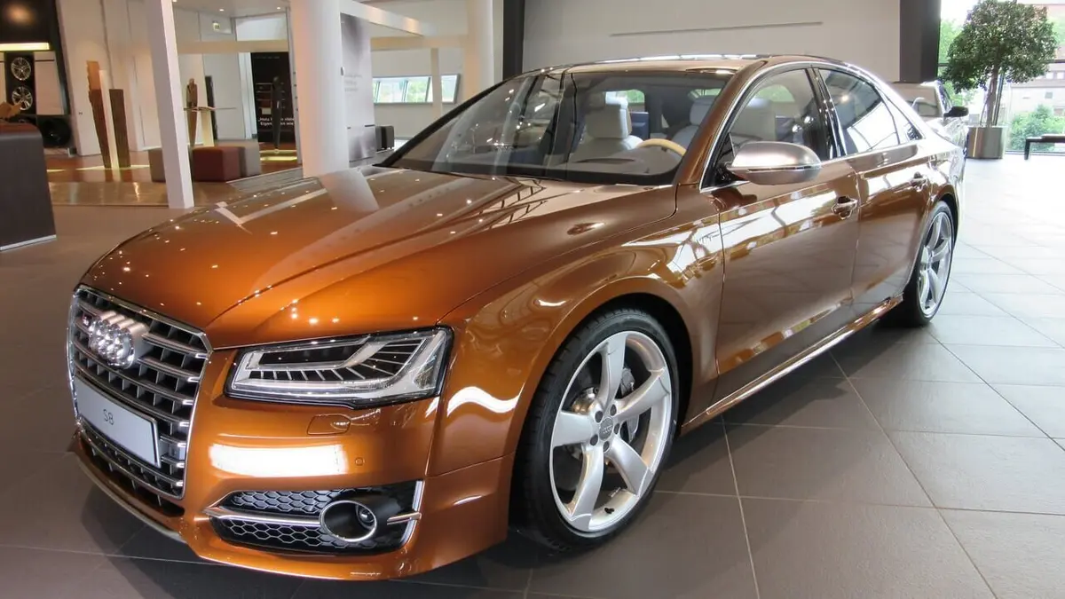 Comment c'est fait : voitures de rêve S03E06 Audi S8