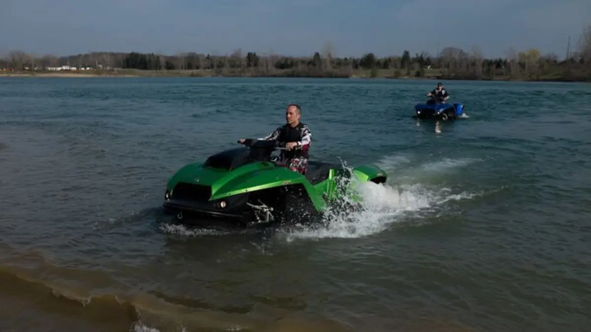Comment ça marche ? Longboards, Lemonade, and Forklifts
