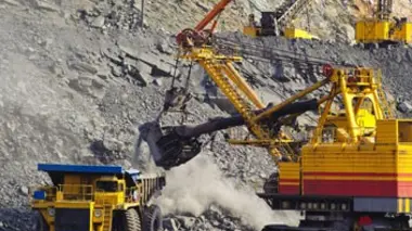 Monde souterrain, fabricant d'armes