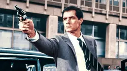 Comment OSS 117 et Lemmy Caution ont sauvé les films d'espionnage made in France