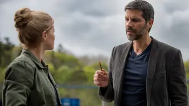 Commissaire Dupin S01E03 Poison blanc