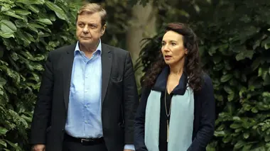 Commissaire Magellan S01E26 La chorale de Saignac