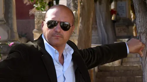 Commissaire Montalbano S07E04 La lune de papier en streaming