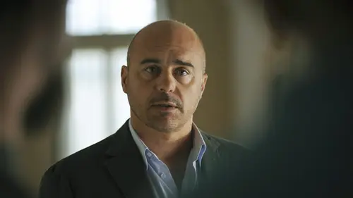 Commissaire Montalbano S08E02 La danse de la mouette en streaming