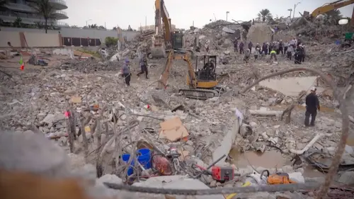 Audiences TV : Constructions en péril : pourquoi les immeubles s'effondrent ?