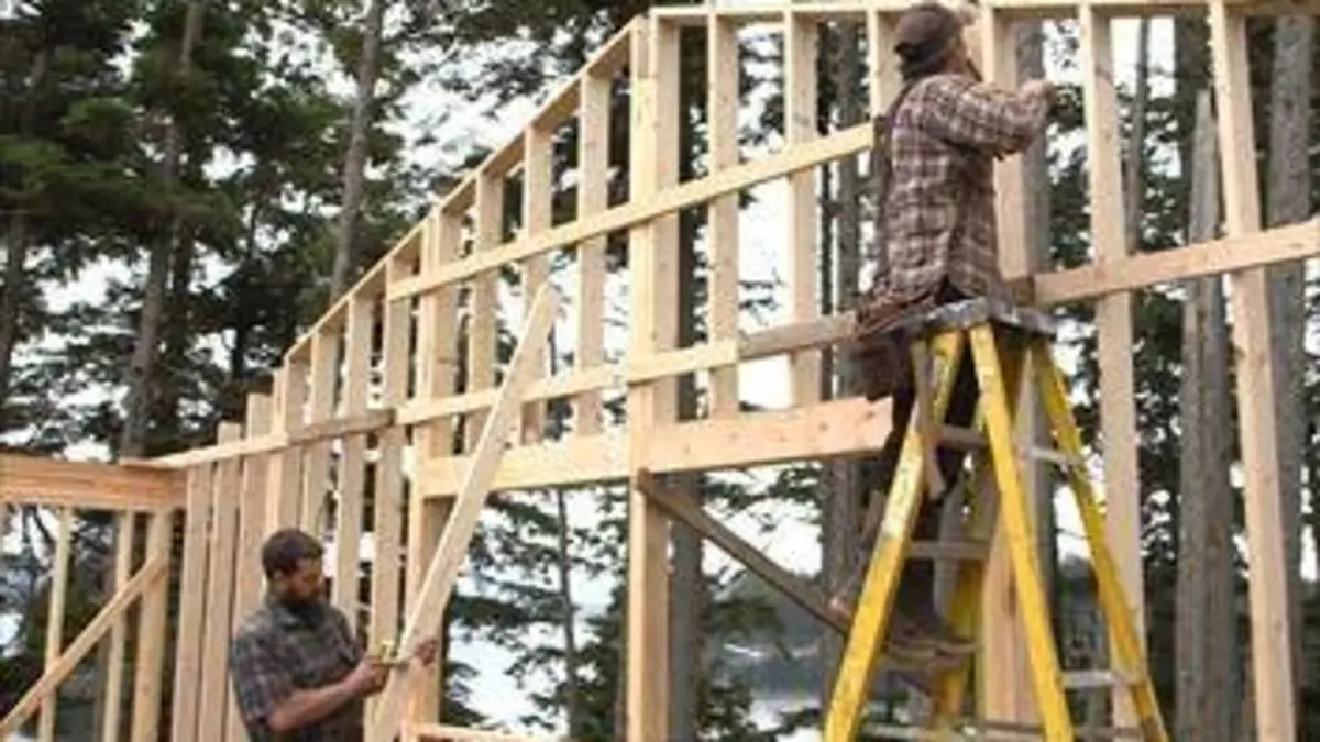 Constructions hors limites S04E12 Dernière ligne droite