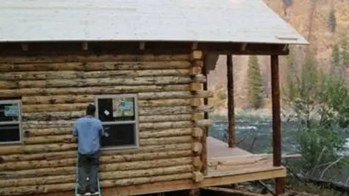 Constructions hors limites S02E02 Territoire hostile