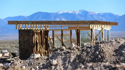 Constructions hors limites S04E09 L'île déserte